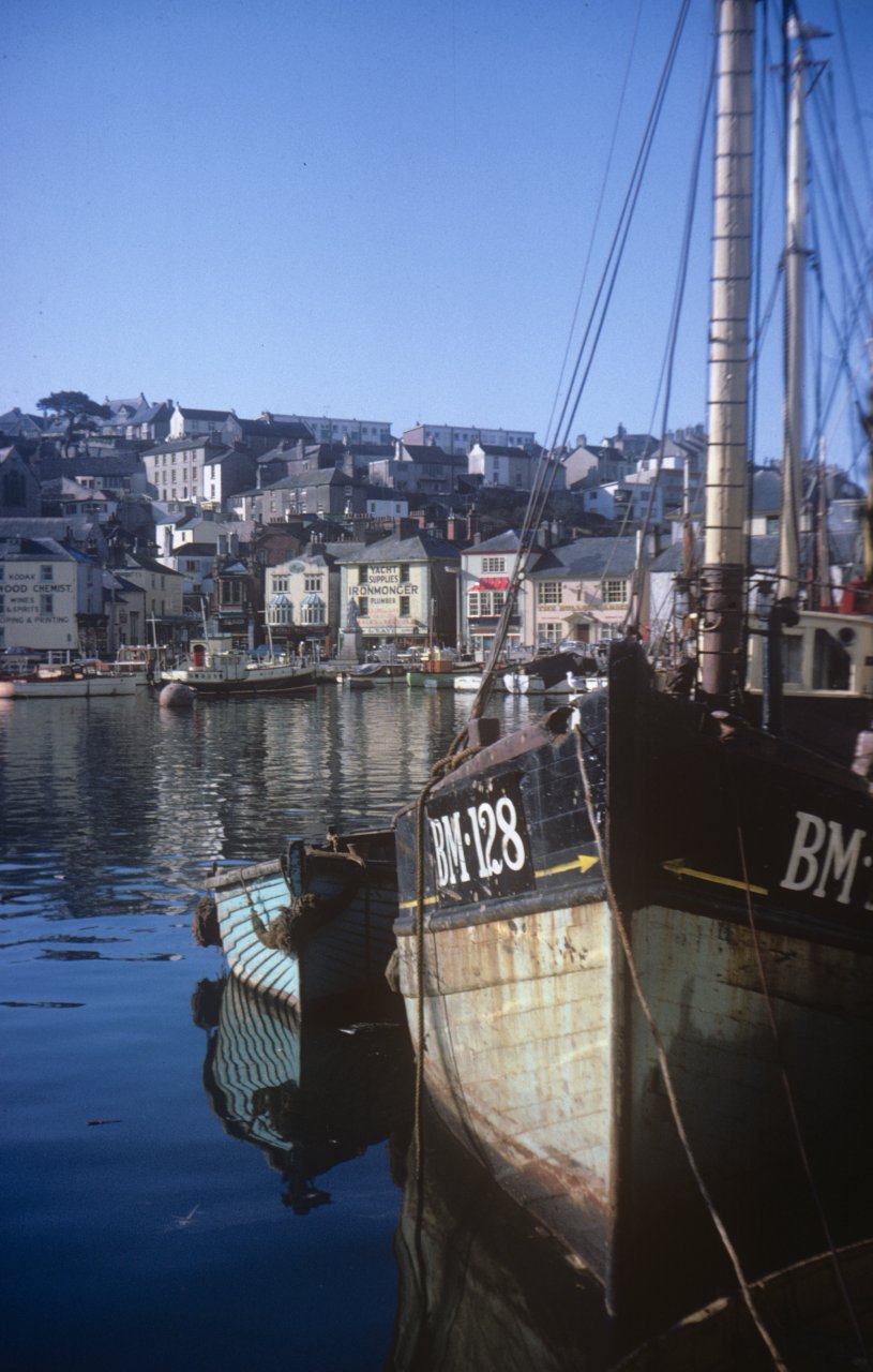 185 Brixham June 1963-s